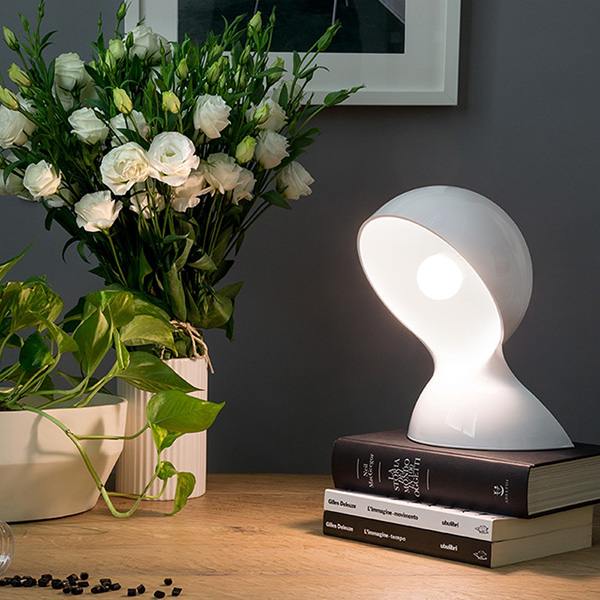 Dalù lampada da tavolo di design - Artemide - Tavolo - Progetti in Luce