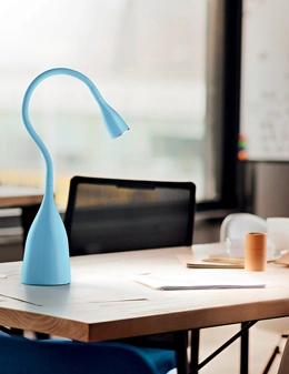 Nekkar lampada da tavolo orientabile