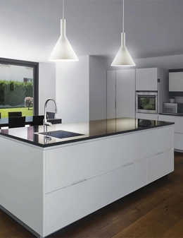 Cocktail lampada a sospensione minimal