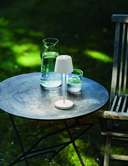 Cute lampada da tavolo dimmerabile