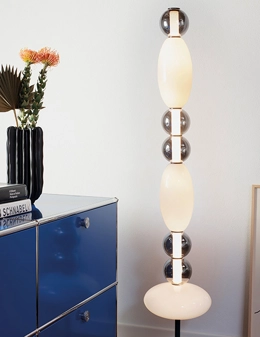 Lumiere piantana design moderno