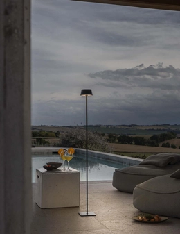 Pure lampada da terra da esterno