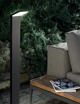 Style lampada da terra da esterno