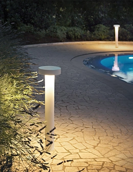 Tesla lampada da terra da esterno