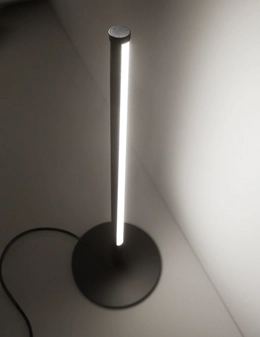 Yoko lampada da tavolo minimal