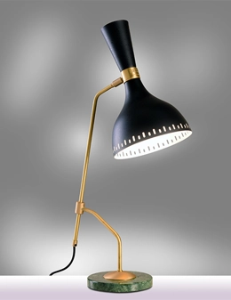 Imbuto lampada da tavolo di design