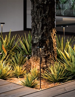 Pistillo lampada da terra da esterno