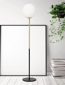 Jugen lampada da terra