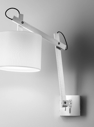 Adela lampada da parete di design