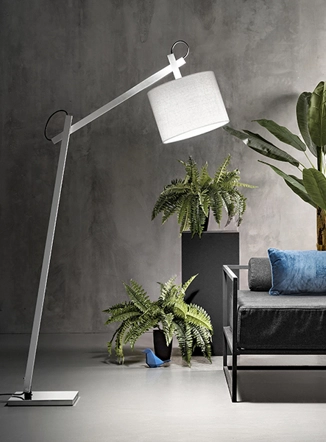 Adela piantana di design