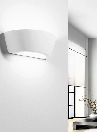 Mantinea lampada da parete in gesso