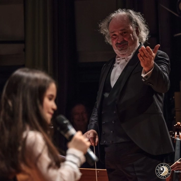 Progetti in Luce e Art Voice Academy: quando luce e musica s'incontrano