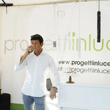 Digitalizziamo Intesa Sanpaolo: un premio importante per Progetti in Luce