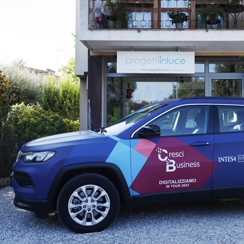 Digitalizziamo Intesa Sanpaolo: un premio importante per Progetti in Luce