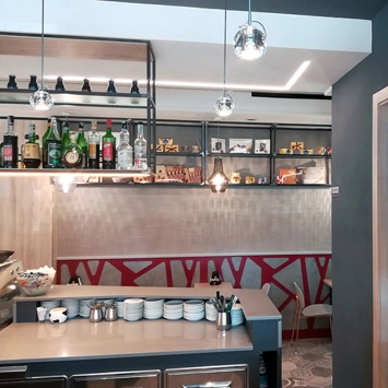 Restyling illuminazione in chiave moderna: Pasticceria Primavera