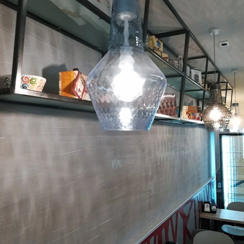 Restyling illuminazione in chiave moderna: Pasticceria Primavera