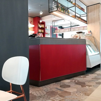 Restyling illuminazione in chiave moderna: Pasticceria Primavera