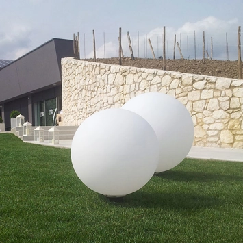 L’illuminazione scenografica degli esterni di Cantina Andreola