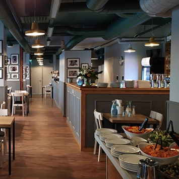 Illuminazione su misura degli interni di un ristorante trattoria