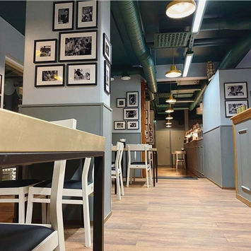 Illuminazione su misura degli interni di un ristorante trattoria