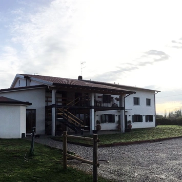 Illuminare e valorizzare gli ambienti di un agriturismo