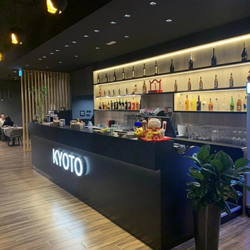 Illuminazione di stile per un ristorante giapponese