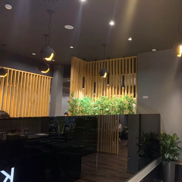 Illuminazione di stile per un ristorante giapponese