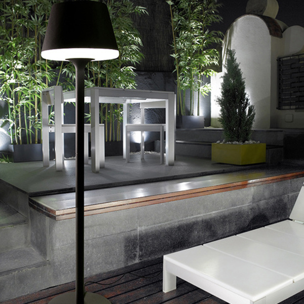 Moonlight floor Leds c4 illuminazione Esterno Progetti in Luce